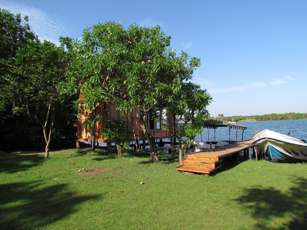 Hotel Lord Of The Forest Batticaloa Zimmer foto