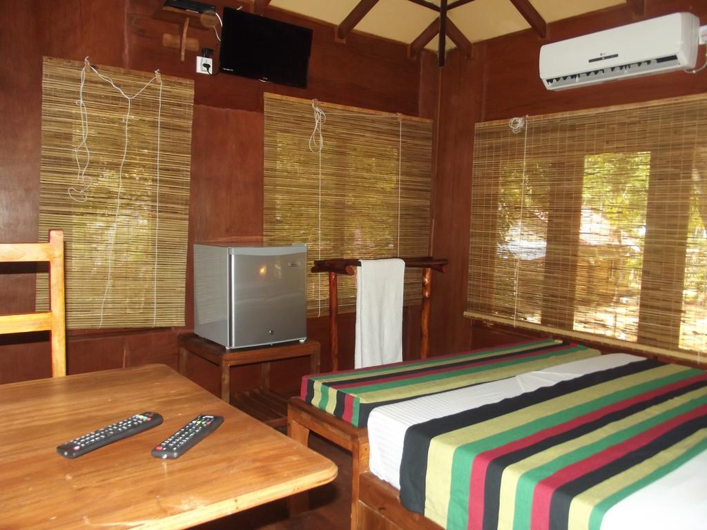Hotel Lord Of The Forest Batticaloa Exterior foto